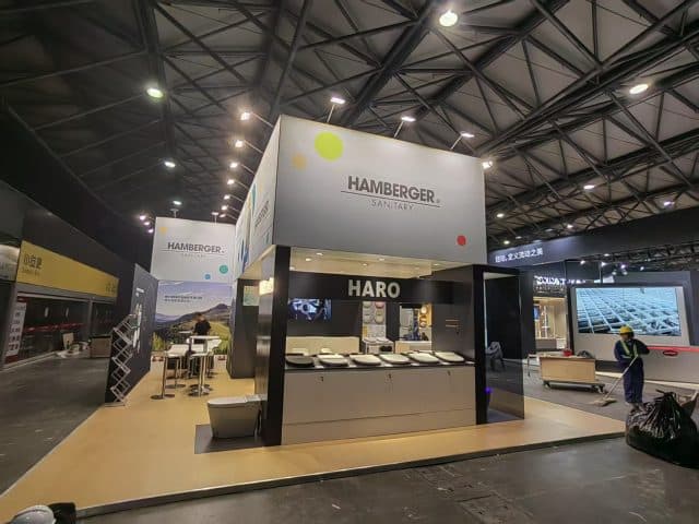 Hamberger Sanitary in Shanghai: Markenstarker Auftritt auf kleiner Fläche
